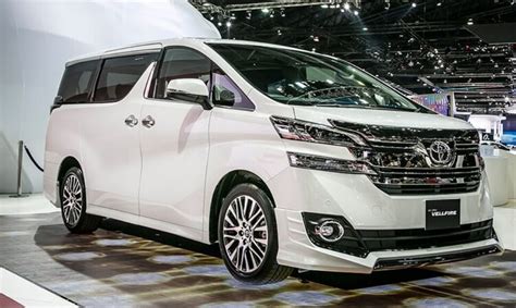 5 Alasan Harga Mobil Toyota Vellfire Tetap Tinggi (Meski Bekas)! 5 Alasan Harga Mobil Toyota Vellfire Tetap Tinggi (Meski Bekas)!