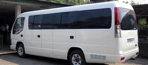 5 Minibus Harga < 200 Juta: Solusi Keluarga Anti Boncos! 5 Minibus Harga < 200 Juta: Solusi Keluarga Anti Boncos!