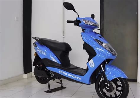 5 Motor Listrik Mini Murah Meriah, Harga Dibawah Rp 10 Juta! ⚡️ 💨 5 Motor Listrik Mini Murah Meriah, Harga Dibawah Rp 10 Juta! ⚡️ 💨