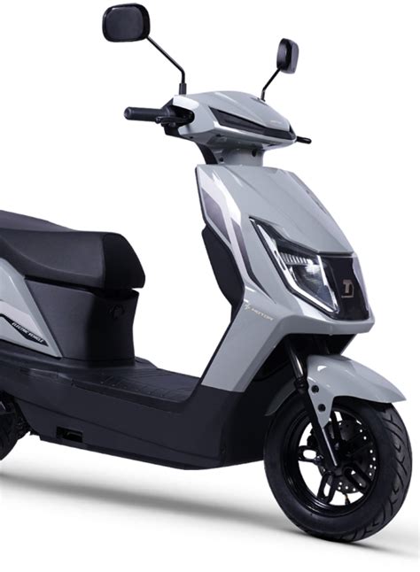 5 Sepeda Motor Listrik Awet dan Irit, Pilihan Tepat Remaja Dewasa! 5 Sepeda Motor Listrik Awet dan Irit, Pilihan Tepat Remaja Dewasa!