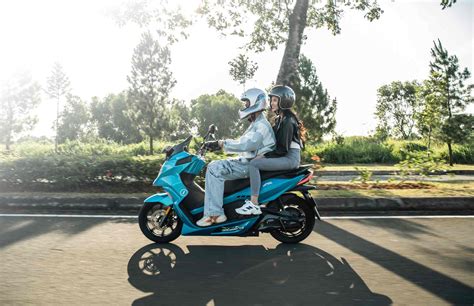 5 Sepeda Motor Listrik Awet dan Irit, Pilihan Tepat Remaja Dewasa! 5 Sepeda Motor Listrik Awet dan Irit, Pilihan Tepat Remaja Dewasa!