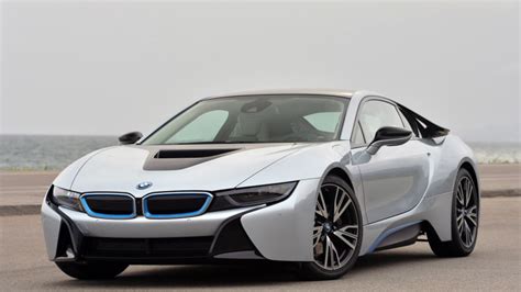 7 Fitur Keren Mobil BMW Sport yang Bikin Anda Ingin Membelinya Sekarang Juga!