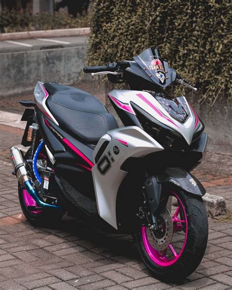7 Modifikasi Sepeda Aerox Paling Gila yang Bikin Ngiler! 7 Modifikasi Sepeda Aerox Paling Gila yang Bikin Ngiler!