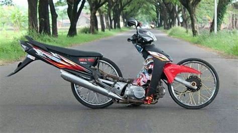 7 Variasi Sepeda Motor Paling Nyentrik, Nomor 5 Bikin Geleng-Geleng Kepala!