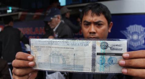 5 Detik Cek Pajak Motor Online, Gak Pake Ribet! 5 Detik Cek Pajak Motor Online, Gak Pake Ribet!