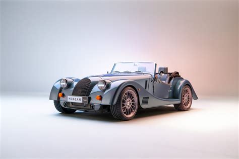 5 Mobil Morgan Otomotif Paling Mewah yang Bikin Hati Tergoda 💸 🏎️