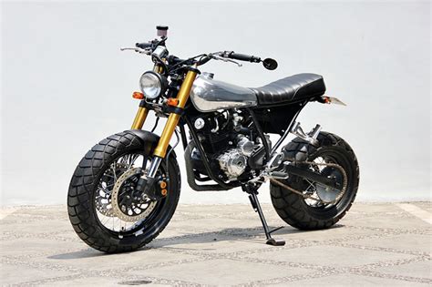 5 Modifikasi Yamaha RX King Paling Dicari: Bikin Ngiler! 5 Modifikasi Yamaha RX King Paling Dicari: Bikin Ngiler!