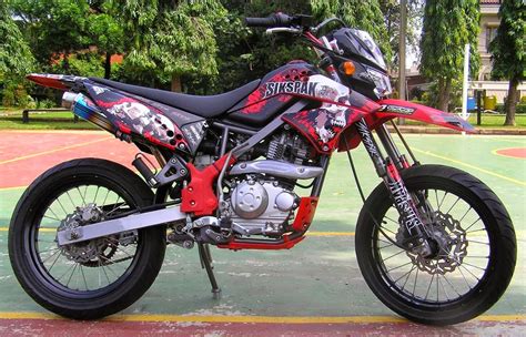 7 Modifikasi Sepeda KLX Paling Ganas, Dijamin Bikin Ngiler! 7 Modifikasi Sepeda KLX Paling Ganas, Dijamin Bikin Ngiler!